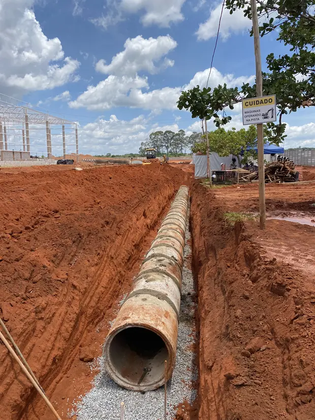 Rede de drenagem urbana — obra executada pela Soleeng
