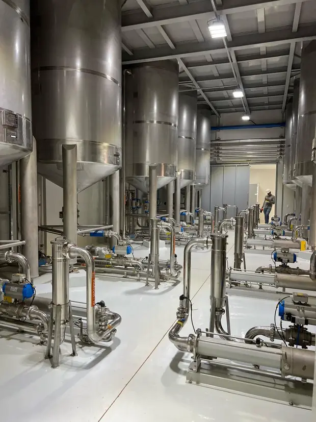 Sala de processo em inox — obra executada pela Soleeng
